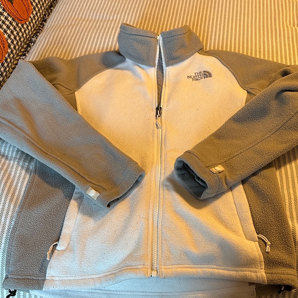 The North Face Womens Two-Tone Fleece Jacket Medium White Gray Full Zip